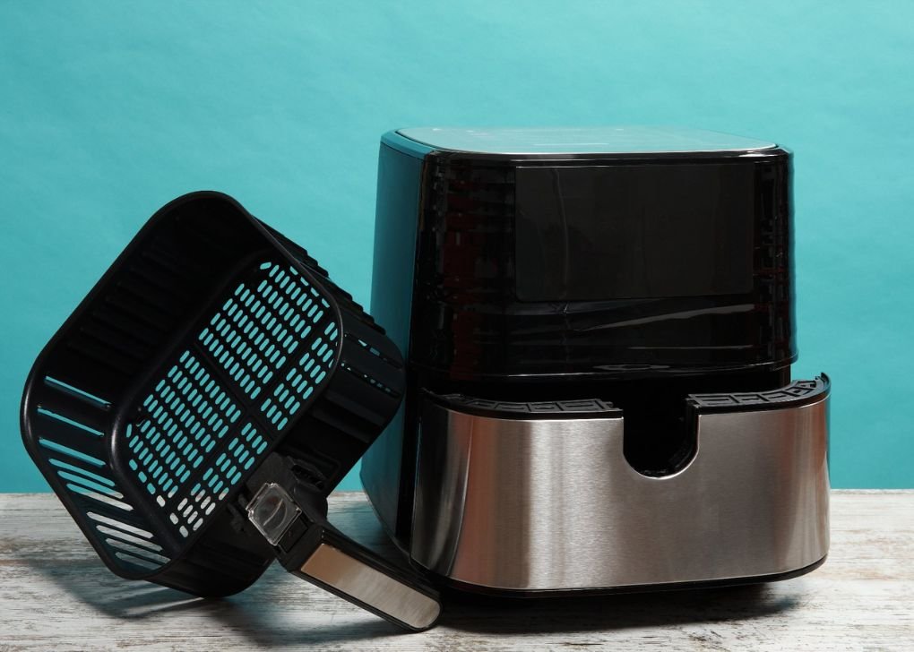 Clean Air Fryer Basket