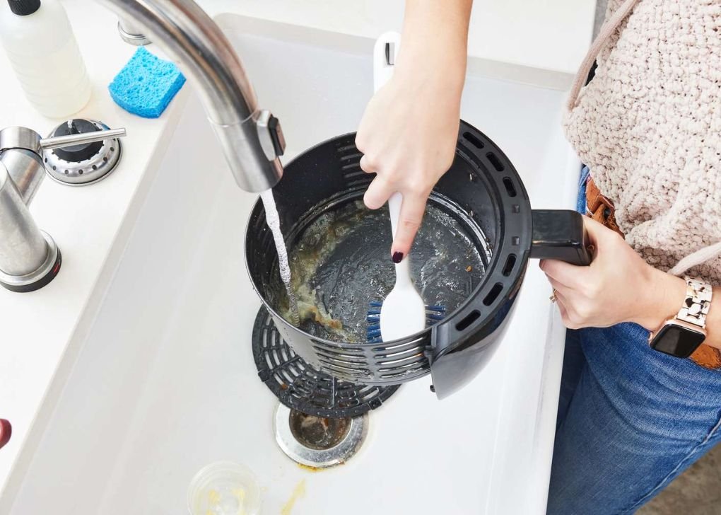 Clean Air Fryer Basket